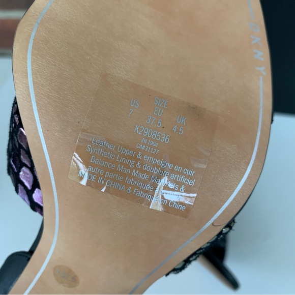 DKNY Womens ivy Peep Toe high heel Ankle Strap Sandals Multi/Snake print US 7 M - Picture 8 of 10